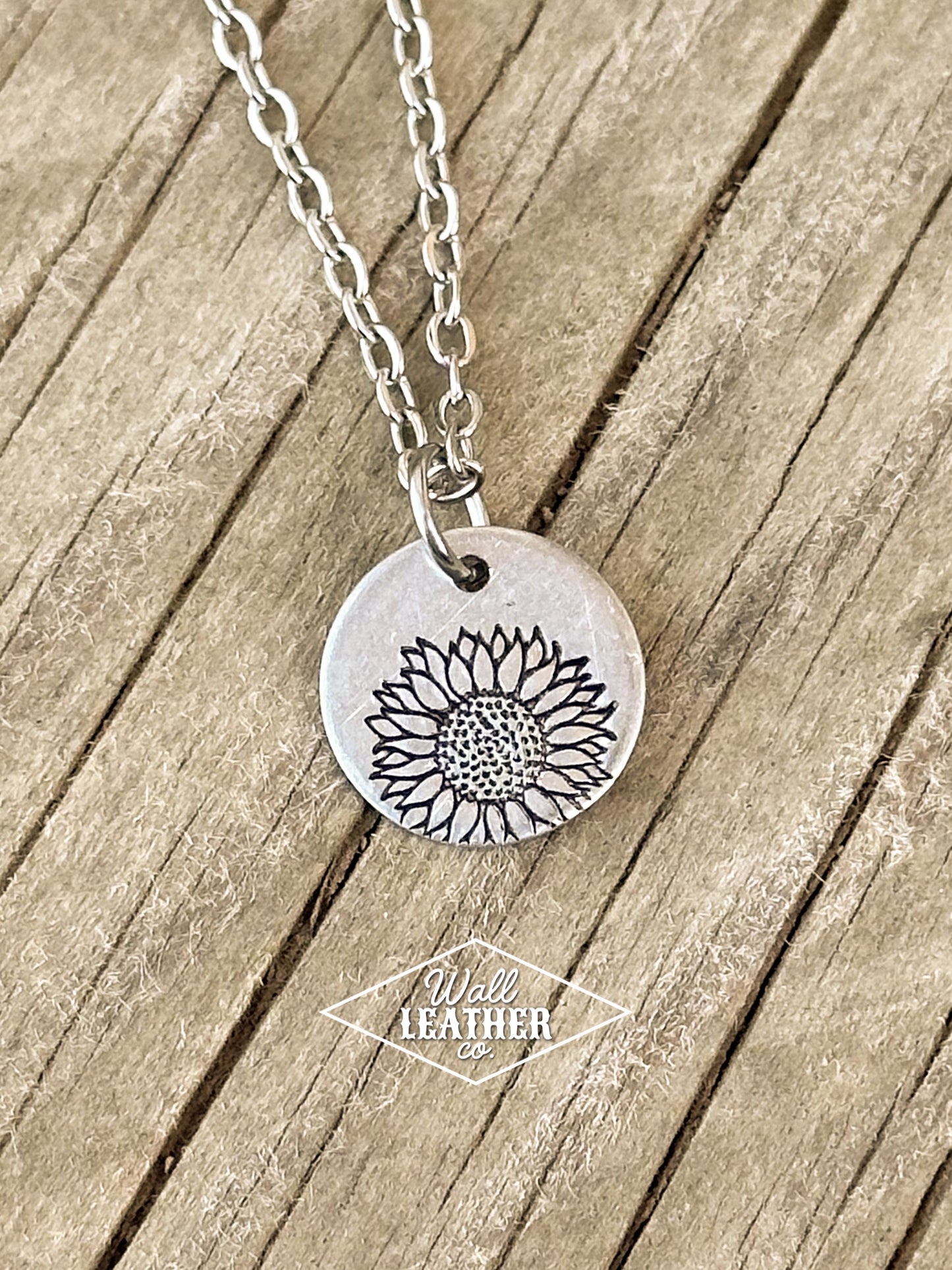 Dainty Round Tag Necklace