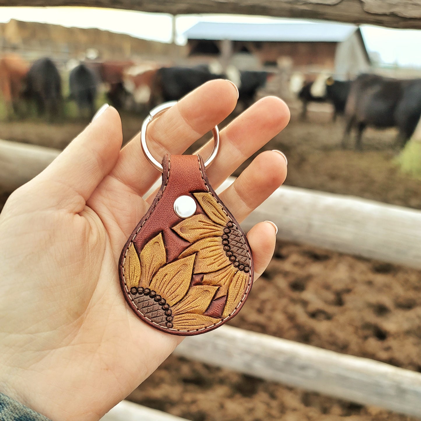 Painted Sunflower Round Leather Keychain