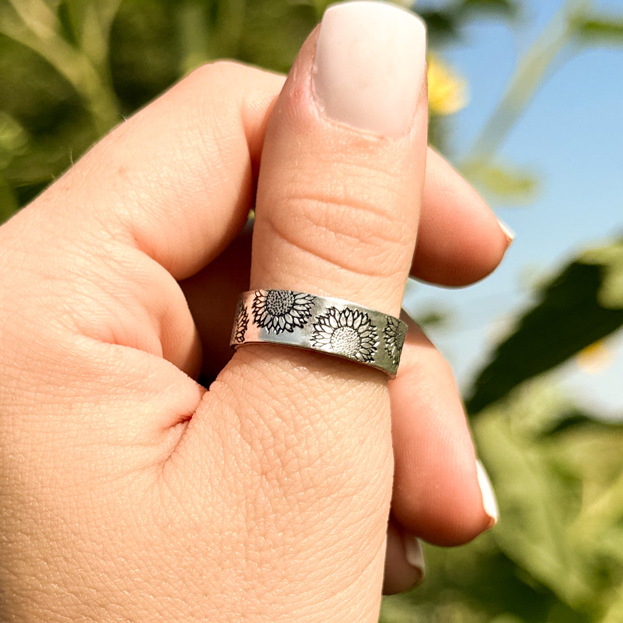 Sunflowers Ring