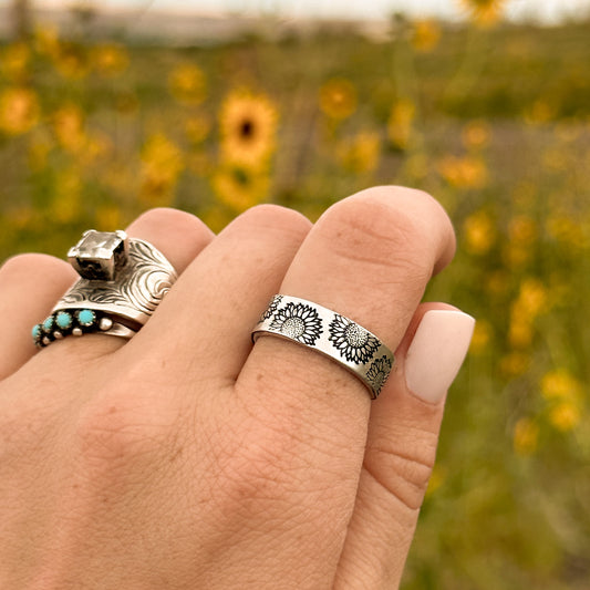 Sunflowers Ring