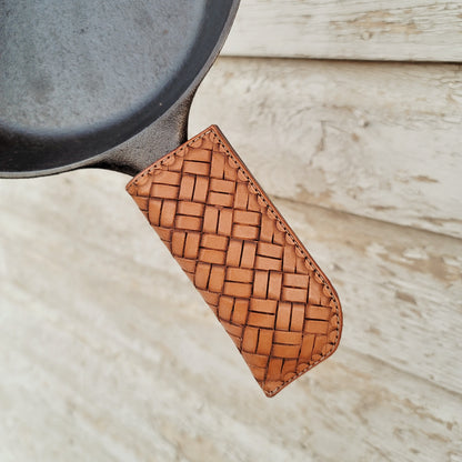 Crosshatch Cast Iron Pan Handle Cover