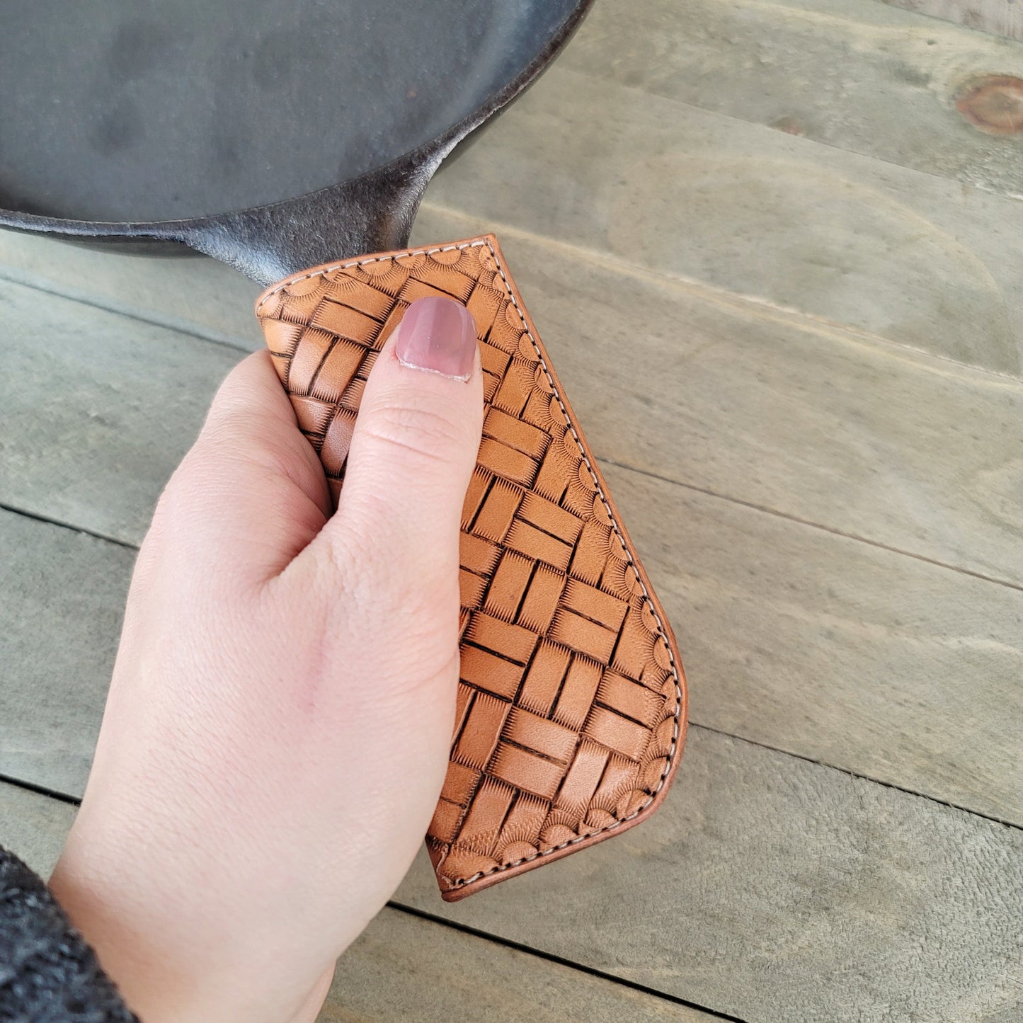 Crosshatch Cast Iron Pan Handle Cover