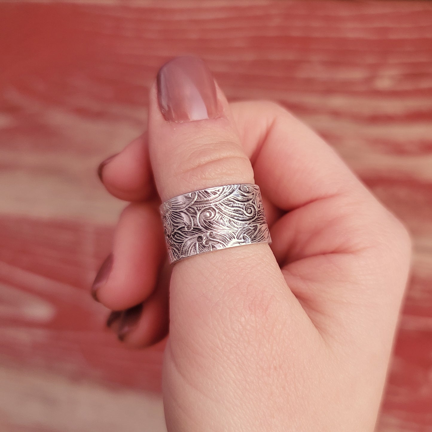 Wide Paisley Floral Print Tarnished Western Ring - Country & Western Style