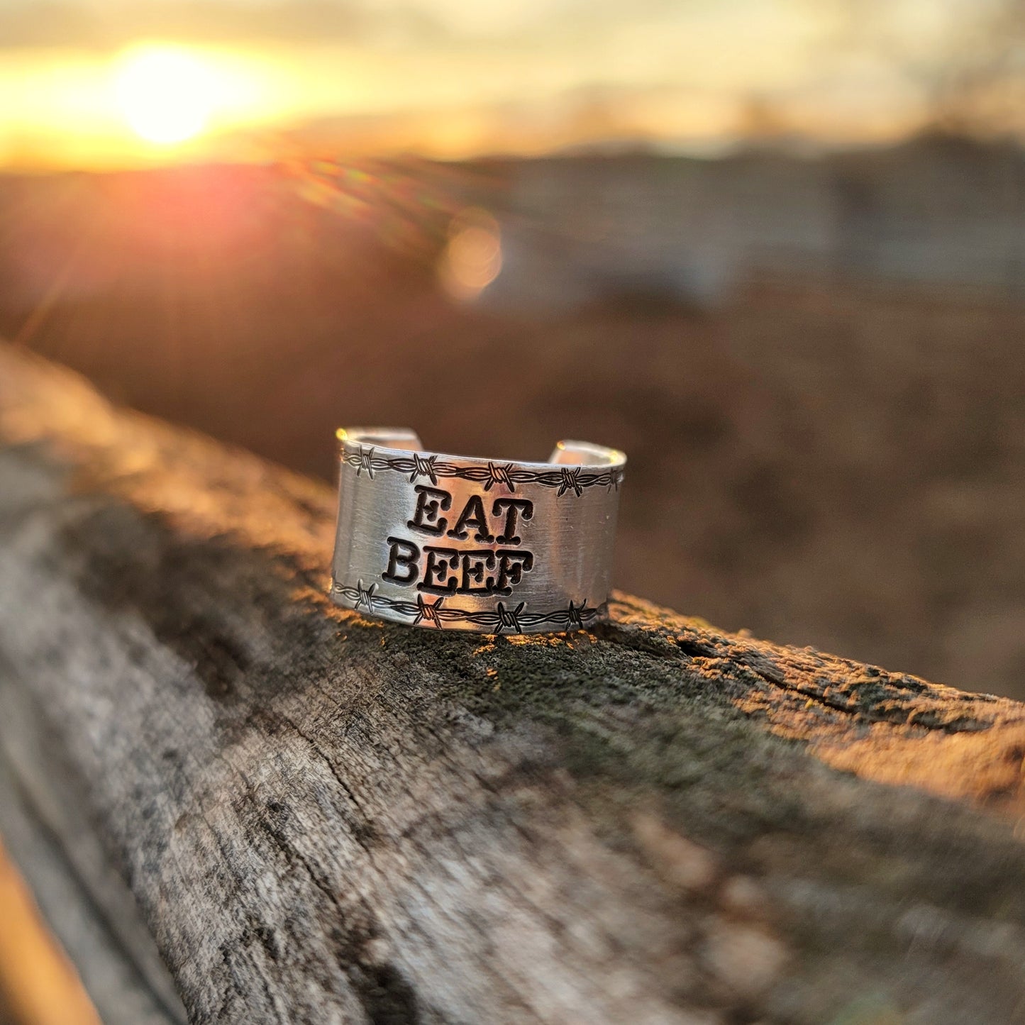 Barbed Wire Eat Beef Ring